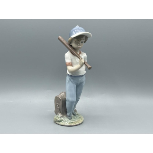 8 - Lladro signed 7610 ‘Can I play’ in good condition in original box