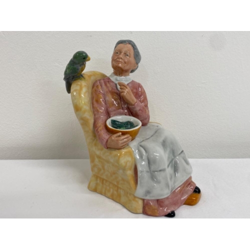 144 - 2x Royal Doulton figures HN1974 Forty Winks and HN2768 Pretty Polly