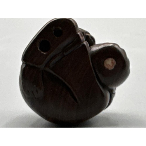 199 - Japanese hand carved Netsuke in the form of a sleeping monk, signed on base, H3cm x W4cm