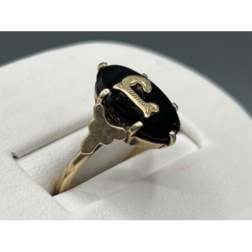 2 - Ladies 9ct gold onyx ring with initials R in gold. Size L and 1.36g