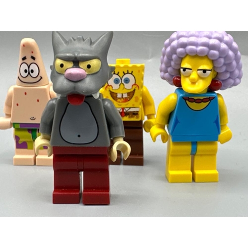 252 - Total of nine Lego figures includes 5x “The Simpsons” & 4x “Sponge Bob square pants”