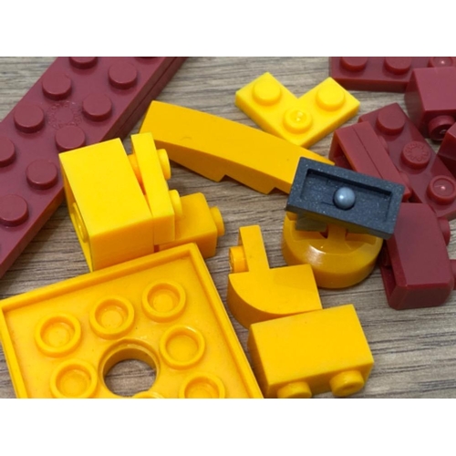 260 - Large quantity of mixed colour lego bricks at 3.1kg