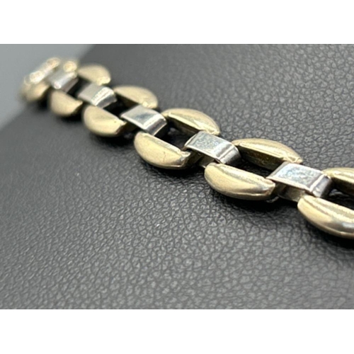 27 - Ladies 9ct two tone fancy gold chain, 38cms 22.94g