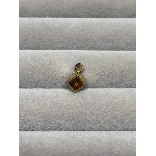 5 - 9ct Yellow Gold Fully Hallmarked Dice Charm Weighing 0.73 grams