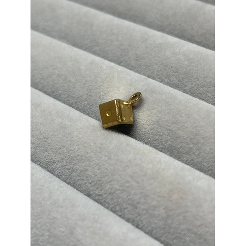 5 - 9ct Yellow Gold Fully Hallmarked Dice Charm Weighing 0.73 grams