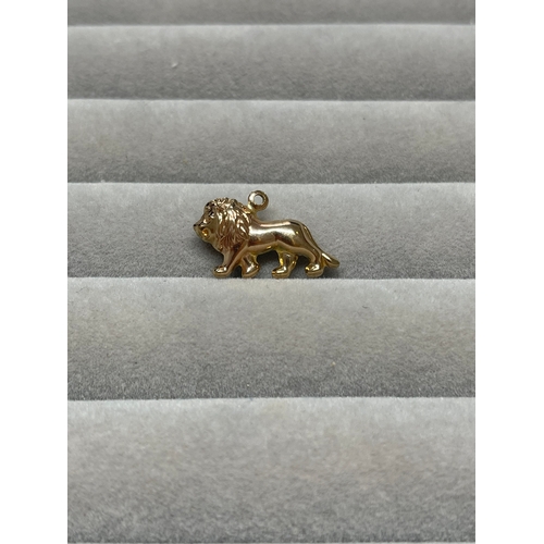 6 - 9ct Yellow Gold Lion Charm Weighing 0.66 grams