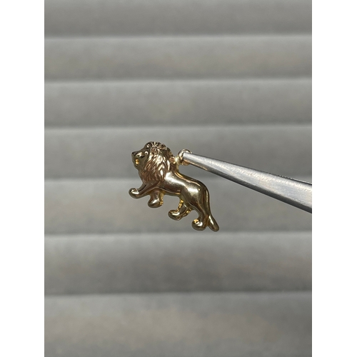 6 - 9ct Yellow Gold Lion Charm Weighing 0.66 grams