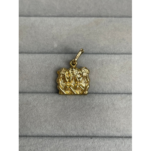 13 - 9ct Yellow Gold Three Monkey Charm Weighing 1.07 grams