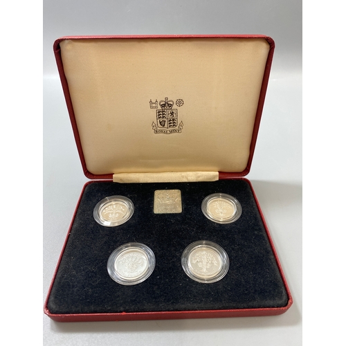 162 - 1984 - 1987 £1 silver proof coins in original case of issue