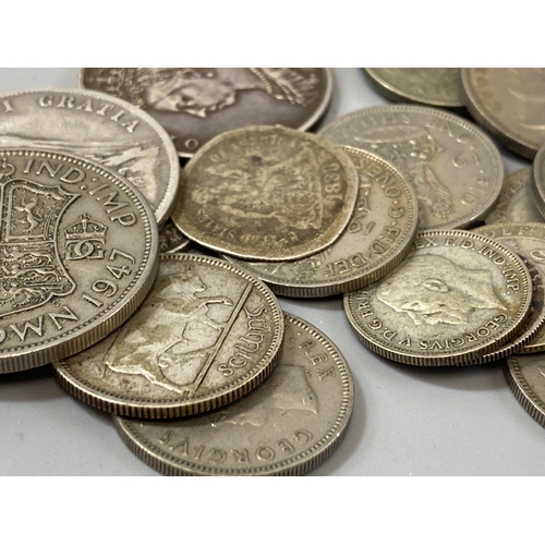 182 - Assorted lot of coins 114.80 grams to include 1947 half crown plus others