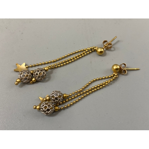 60 - 9ct gold fancy tassel drop earrings, weight 3grams