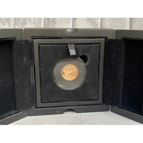 93 - 2020 Dunkirk The 80th Anniversary of Dunkirk Gold Sovereign in protective capsule & box with certifi... 