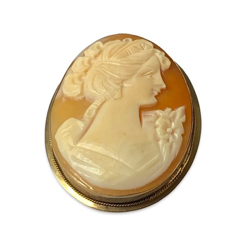 88 - 9ct cameo brooch together with a 9ct antique bar brooch (1.66 grams)