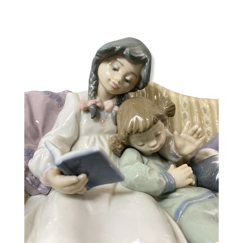 10 - Lladro 5735 Big sister in Good condition with original box