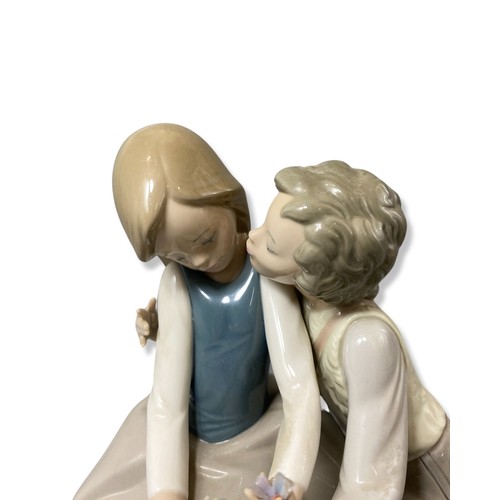 54 - Lladro 5072 Precocious courtship with slight flower and petal damage