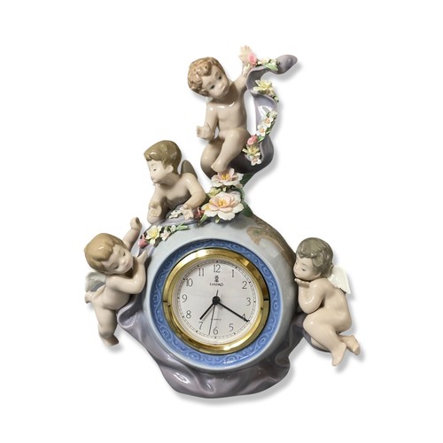 62 - Lladro 5973 Angelic times, Good condition, comes in box (with slight glue residue)