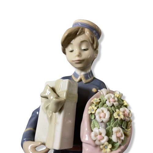 192 - Lladro Signed and dated 5783 Special Delivery, Good condition, comes in box