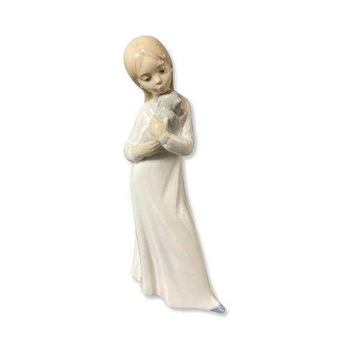 243 - Nao by Lladro 563 Girl holding dog, Good condition