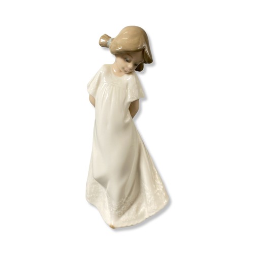 249 - Nao by Lladro So Shy, Good condition