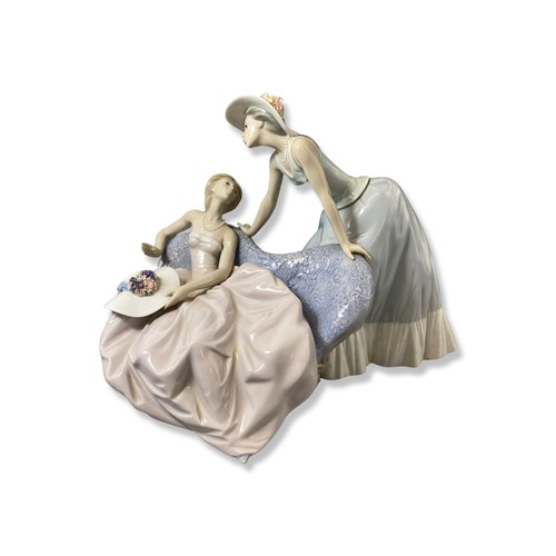 89 - Lladro 5486 Debutantes comes in original box with slight petal damage