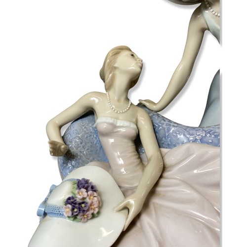 89 - Lladro 5486 Debutantes comes in original box with slight petal damage