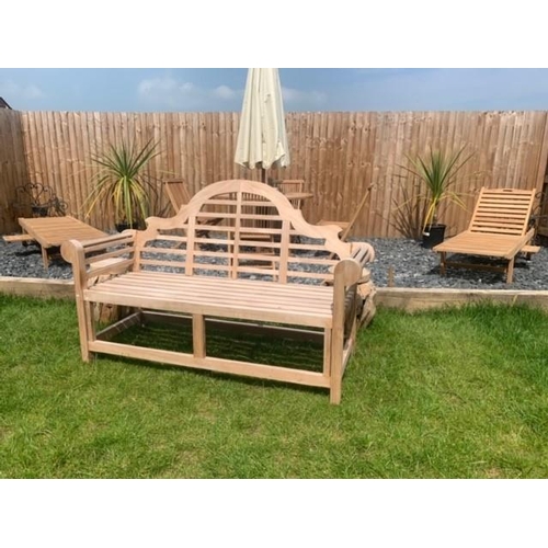 38 - BOXED NEW SOLID TEAK MARLBOROUGH BENCH