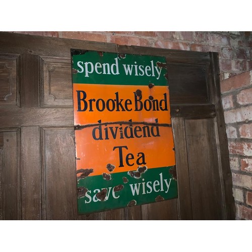 137 - ANTIQUE BROOKE BOND DIVIDEND TEA SIGN