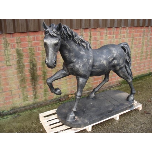 9 - LARGE CRATED HEAVILY DETAILED CAST IRON HORSE ON PLINTH