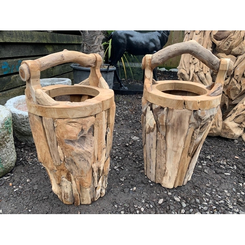 110 - 1 X LARGE HEAVY DRIFTWOOD BUCKET WITH HANDLE (SINGLE ITEM ONLY)