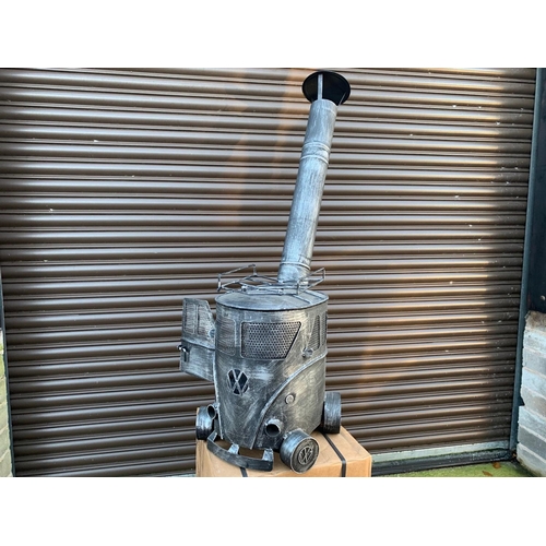 20 - BOXED OUTDOOR NEW METAL VW CHIMENIA AND CHIMNEY
