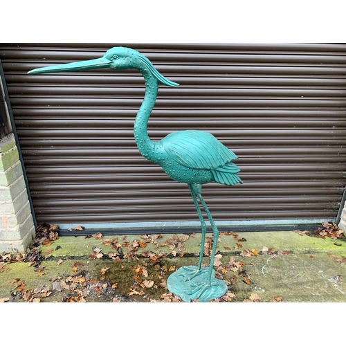 100 - CAST METAL TALL 4FT6 BIRD STATUE IN VERDI BRONZE FINISH