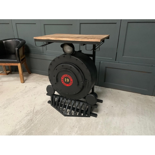 21 - LARGE HEAVY METAL STEAM ENGINE BAR COUNTER, WINE RACK & GLASS HOLDER (APPROX 90CM X 72CM X 50CM)