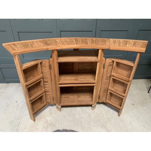 173 - SOLID TEAK OUTDOOR QUALITY NEW GARDEN FOLDING HOME BAR