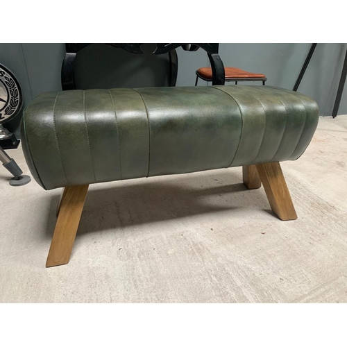 153 - BOXED NEW LARGE LEATHER POMMEL HORSE IN GREEN