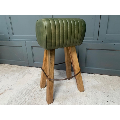 160 - LARGE VINTAGE INDUSTRIAL STYLE RIBBED LEATHER POMMEL HORSE STOOL IN GREEN