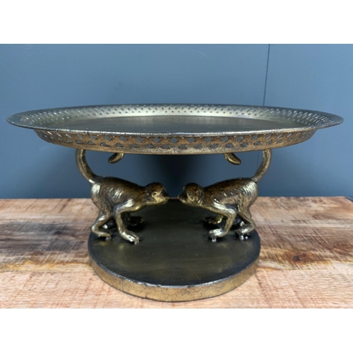 37 - BOXED NEW METAL MONKEY TABLE/TRAY IN BRASS FINISH (H: 19cm W: 35cm D: 35cm)