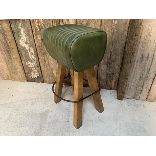 87 - LARGE VINTAGE INDUSTRIAL STYLE RIBBED LEATHER POMMEL HORSE STOOL IN GREEN