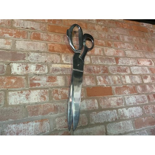 96 - BOXED HUGE PAIR 60CM TALL WALL ART DESIGNER SCISSORS