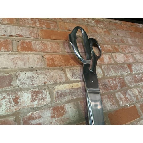 96 - BOXED HUGE PAIR 60CM TALL WALL ART DESIGNER SCISSORS