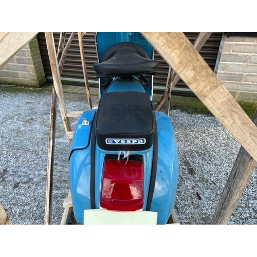 1 - 1970s VESPA 150CC, STARTS/RUNS DRIVES, NEEDS RE-REGISTERING & MOT, SOLD AS SEEN, BUYER RESPONSIBLE F... 