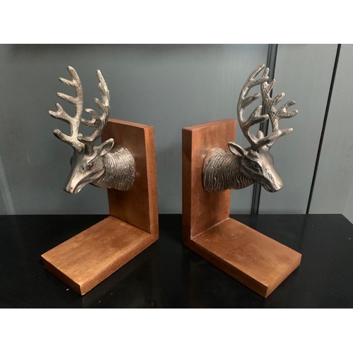 231 - BOXED NEW NICKEL STAGS HEAD BOOK ENDS ON A WOODEN STAND