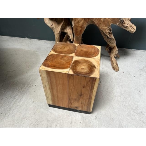 20 - WOODEN INDONESIAN COFFEE TABLE/STOOL