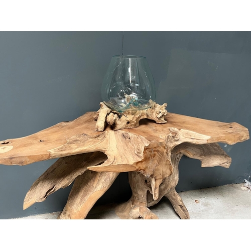 Lot 27        