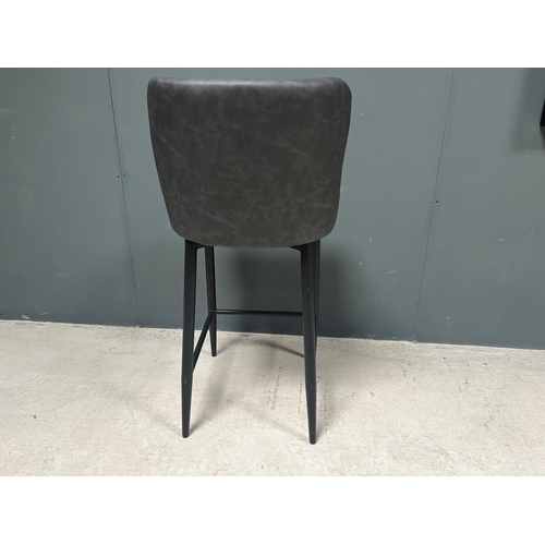 39 - BOXED NEW PAIR OF CLASSIC FAUX LEATHER HIGH BAR STOOLS IN CHARCOAL