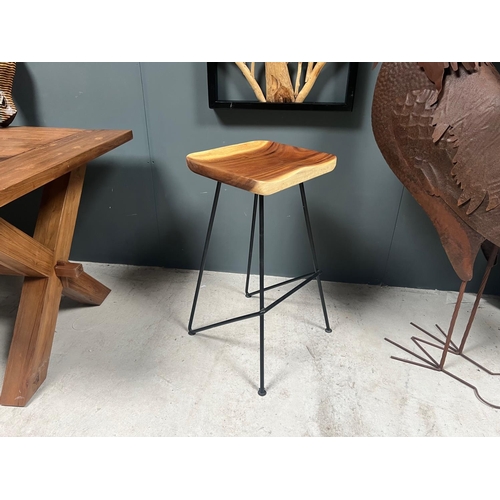 45 - BOXED NEW VINTAGE INDUSTRIAL BAR STOOL WITH POLISHED WOODEN STOOL AND METAL BASE