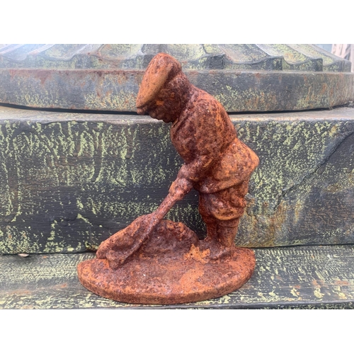 192 - CAST IRON GOLF PLAYER