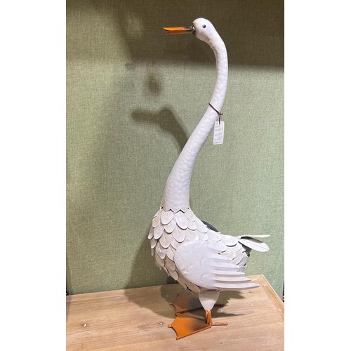 14 - NEW DECORATIVE 75CM TALL METAL GOOSE STATUE