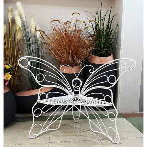 23 - IRON ORNATE WHITE BUTTERFLY GARDEN BENCH