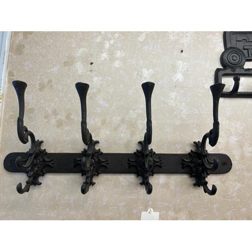 45 - CAST IRON ORNATE COAT HOOK