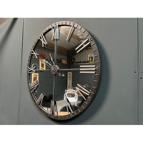 116 - NEW BOXED LARGE MIRRORED SILVER WALL CLOCK